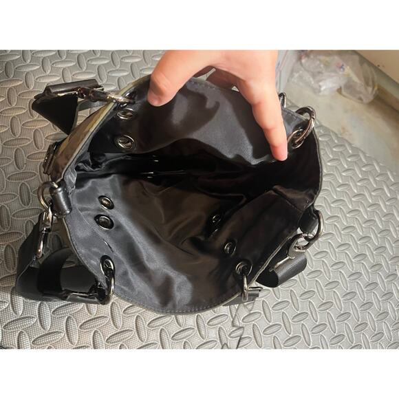 SR Squared Sondra Roberts Camouflage Mini Reversible Tote with Inside Pouch - Picture 6 of 9